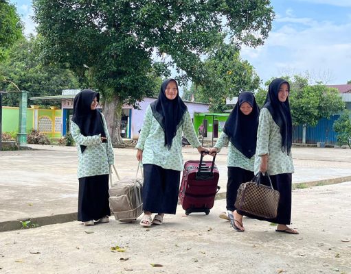 Kembali ke Pondok Pesantren Diayatul Islamiyah, Santri OKI Usai Lebaran Bangun Semangat Baru