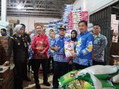 TPID OKI Sidak Pasar Kayuagung, Pastikan Stok Sembako Aman dan Harga Stabil Jelang Lebaran 1447 H