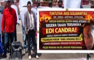 Aksi Solidaritas di Polda Sumsel Desak Penahanan Tersangka Penganiayaan, Massa Sempat Ricuh