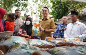 Pemkab OKI Salurkan 3.074 Kantong Beras untuk Dhuafa Jelang Idul Fitri 1447 H, Jaga Daya Beli Warga