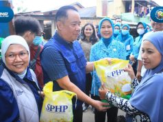 Operasi Pasar Murah di TPA Sukawinatan, Wagub Sumsel Tegaskan Komitmen Tekan Inflasi