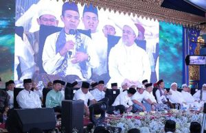 Peringatan 40 Hari Wafat Kms H.A. Halim Ali di Palembang, Ratusan Jamaah Hadiri Tarawih Bersama UAS dan Tokoh Nasional