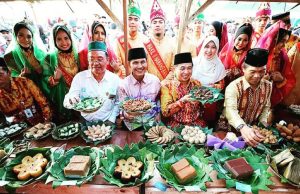 Takjil Unik Viral, Pasar Ramadan Diserbu Warga dan Dongkrak UMKM