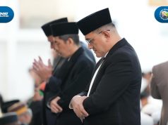 Sekda Sumsel Edward Candra Salat Idul Fitri 1447 H di Masjid At Takwa Palembang, Sampaikan Pesan Persatuan