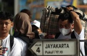 📰 Angkutan Lebaran 2026 Membludak, Stasiun Pasar Senen dan Gambir Jadi Titik Tersibuk