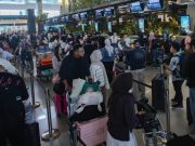 Viral, Penumpang Ngamuk di Bandara Diduga Gagal Refund Tiket