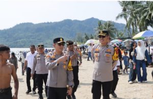 Kapolres Tapteng Monitoring Objek Wisata Lebaran, Tekankan Keselamatan Pengunjung