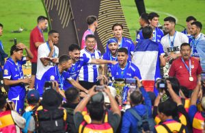 Persib Juara Hattrick, Wagub Jabar Imbau Bobotoh Tak Lakukan Razia Saat Konvoi