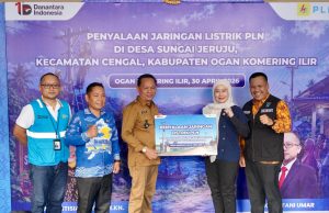 Listrik Desa OKI Resmi Menyala 24 Jam, 329 KK Sungai Jeruju Kini Teraliri PLN