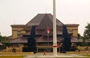 Tanpa Ponsel, Rapat KPK Di Blitar Berlangsung Tertutup, Ada Apa Di Balik Agenda Ini