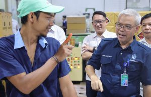 Kemnaker Kawal Hak Kerja Penyandang Disabilitas, Perusahaan Inklusif di Blitar Jadi Sorotan