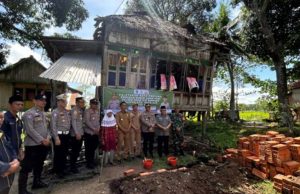 Bedah Rumah Diluncurkan, Namun Kemiskinan Desa Masih Jadi Sorotan