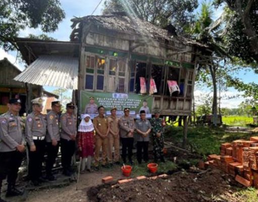 Bedah Rumah Diluncurkan, Namun Kemiskinan Desa Masih Jadi Sorotan