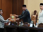 Fakta di Balik Penerimaan LKPJ Gubernur Sumsel 2025