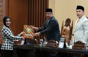 Fakta di Balik Penerimaan LKPJ Gubernur Sumsel 2025
