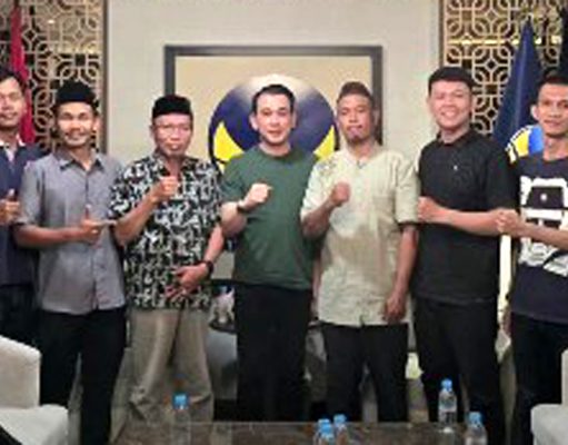 Jalan Rusak Talang Jambe Dikeluhkan, Warga Datangi DPRD Sumsel