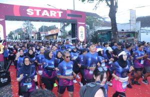 Ribuan Pelari Meriahkan Bhayangkara Run 2026 Polres Blitar Kota, Wujudkan Polri Semakin Dekat Dengan Masyarakat