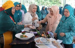 Fakta di Lapangan: Kue Ulang Tahun dari Sarden Jadi Sorotan