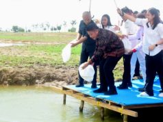 Jamintel dan Herman Deru Ikut Melebung, Namun Masa Depan Tradisi Ini Masih Menjadi Pertanyaan