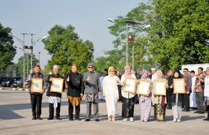 Peringati Hari Keluarga Nasional, Wagub Erwan Tekankan Peran Ayah untuk Anak