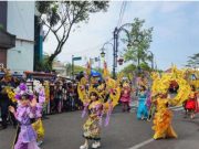 Jalan Asia Afrika Dipadati Ribuan Warga, Antusiasme Festival Budaya Tinggi, Namun Tantangan Pengelolaan Massa Masih Jadi Sorotan