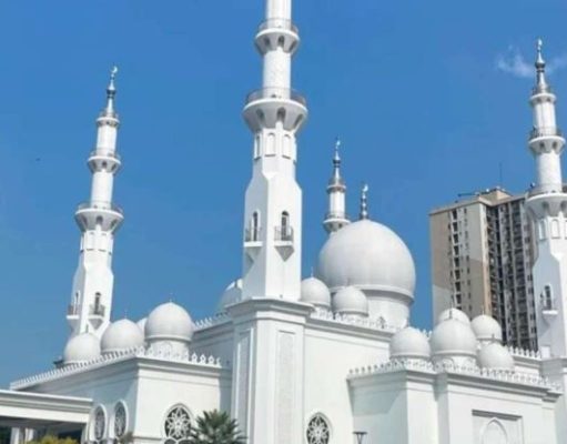 Masjid At-Thohir Disiapkan Jadi Wisata Religi Unggulan, Namun Manfaat Nyatanya Masih Dinanti