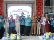 TP PKK Palembang Salurkan PMT untuk Ibu Hamil dan Calon Pengantin, Perkuat Pencegahan Stunting Sejak Dini