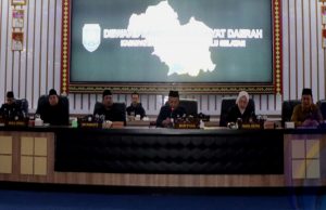 Bupati OKU Selatan Jawab Pandangan Fraksi DPRD, Tegaskan Komitmen Perkuat Akuntabilitas Pengelolaan APBD 2025
