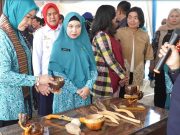 Feby Deru Dorong Batik Karang Manik Gunakan Pewarna Alami, Peluang Pasar Terbuka Lebar