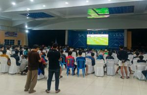 Nobar Final Piala Dunia Ramai, Kebersamaan Warga OKU Timur Jadi Sorotan