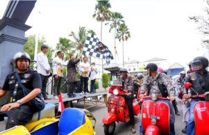 Kirab Merah Putih ke-28 VAC di Bandung: Nasionalisme Vespa dan Tantangan Tertib di Jalan