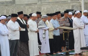 Empat Bulan Tanpa Hujan, OKU Gelar Sholat Istisqa di Tengah Ancaman Karhutla