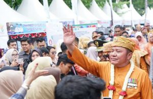 52 Stan UMKM Ramaikan Pameran Dagang HUT ke-116 OKU, Gubernur Soroti Pentingnya Digitalisasi