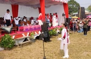 Bupati Joncik Muhammad Saksikan Lomba Drumband HUT RI ke-81 di Empat Lawang