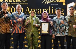 Komunikasi Publik Digital Jadi Sorotan, Plt Bupati Muara Enim Raih Penghargaan Ketik.com