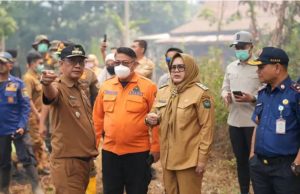 Karhutla Muara Enim Meluas, Tim Gabungan Berjibaku Padamkan Api di Gelumbang dan Sungai Rotan