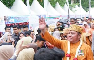 Pameran Dagang HUT OKU ke-116 Libatkan 52 Stan UMKM, Herman Deru Dorong Digitalisasi Usaha
