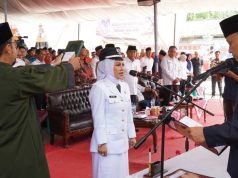 Bupati OKU Timur Lantik Eniyana sebagai Kades Way Halom Hasil PAW